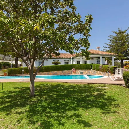 Galemar Pool & Gardens * טורמולינוס