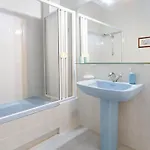 别墅 Galemar Pool & Gardens *
